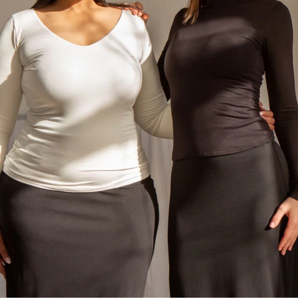 AYM studio Roro reversible top NWOT